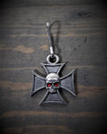 Maltese Cross Skull Diamond Zipper Pull